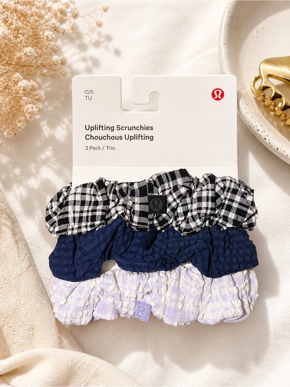 Lululemon Uplifting Scrunchies *3 Pack
Lavender Frost / Black / Club Blue NEW